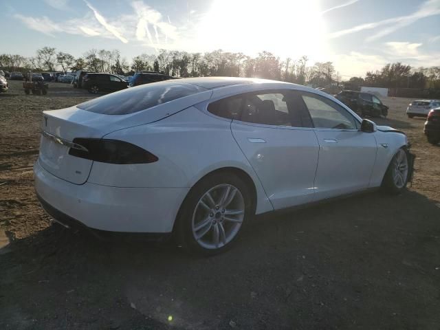 2014 Tesla Model S