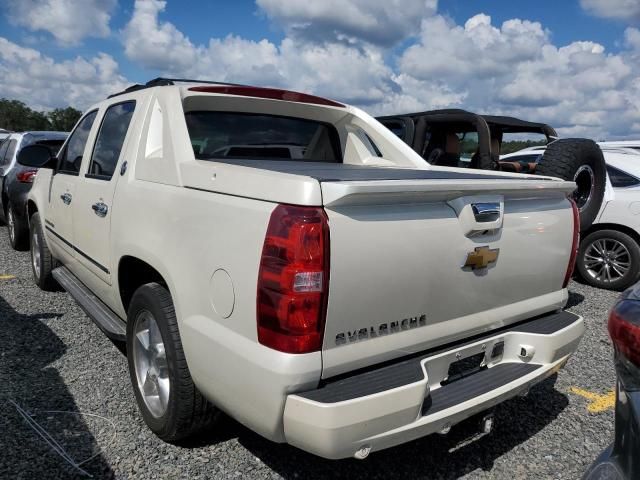 2013 Chevrolet Avalanche LTZ