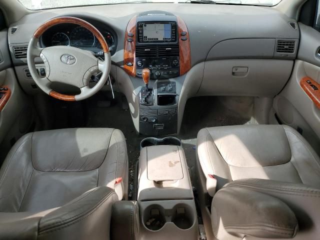 2008 Toyota Sienna XLE