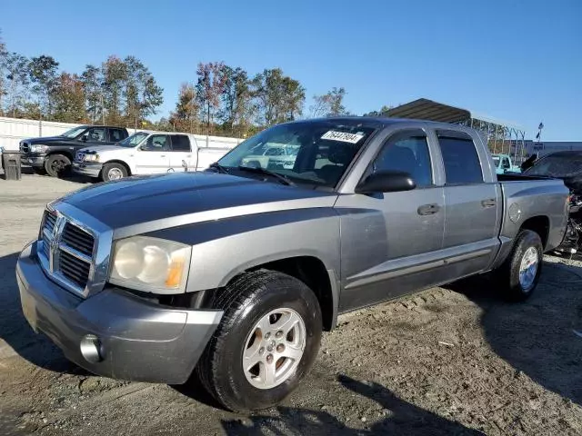 2005 Dodge Dakota Quad SLT