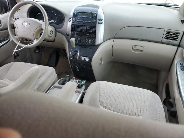 2007 Toyota Sienna CE