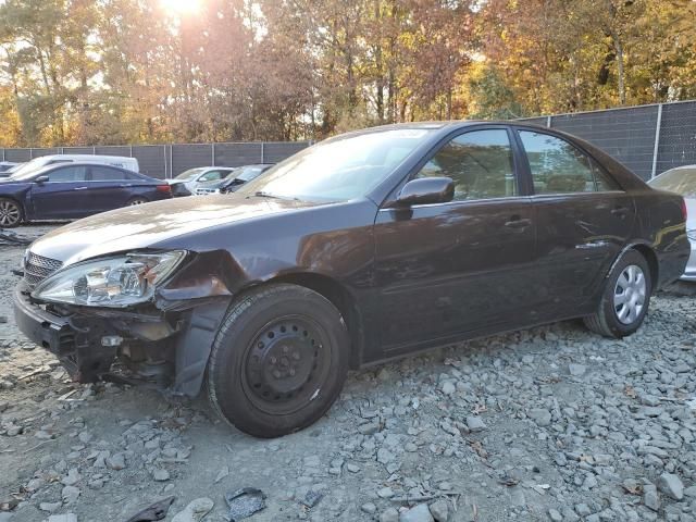 2004 Toyota Camry LE