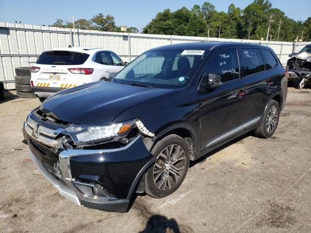 2016 Mitsubishi Outlander SE