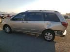 2004 Toyota Sienna CE