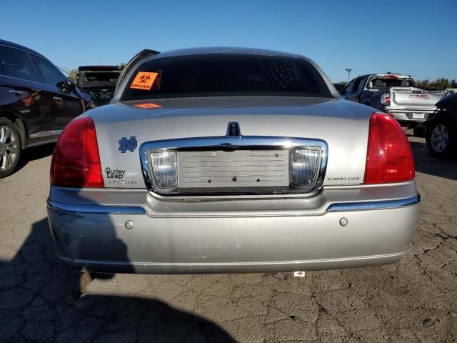 2003 Lincoln Town Car Cartier