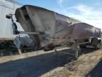 2002 Featherlite Mfg Inc Trailer