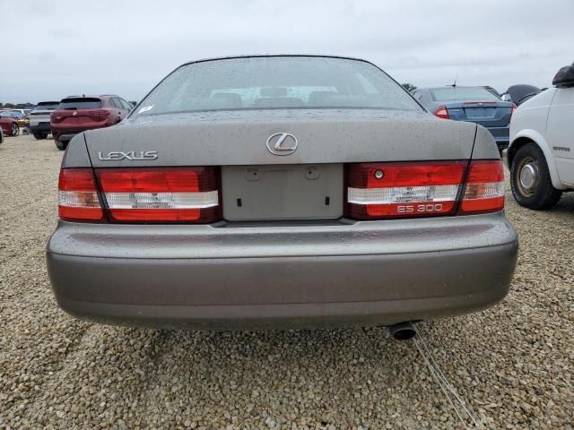 2000 Lexus ES 300