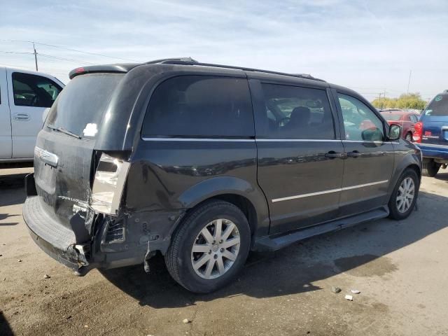 2010 Chrysler Town & Country Touring