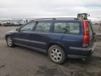 2004 Volvo V70