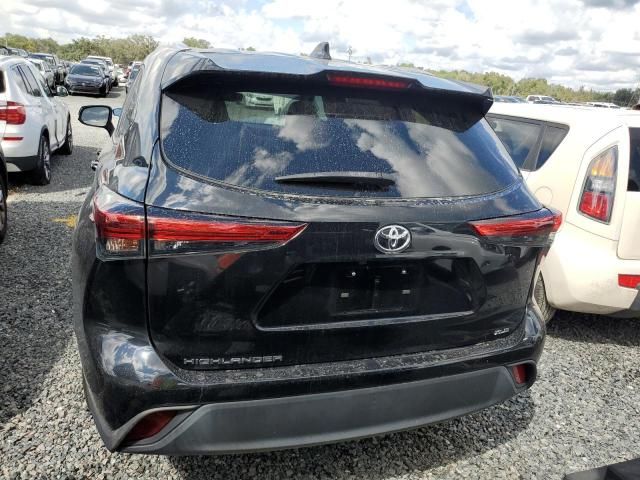 2022 Toyota Highlander XLE