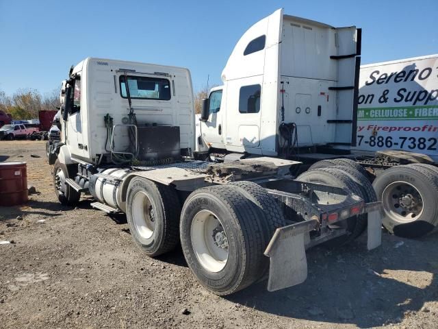 2017 Volvo VN VNL