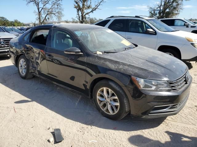 2018 Volkswagen Passat S