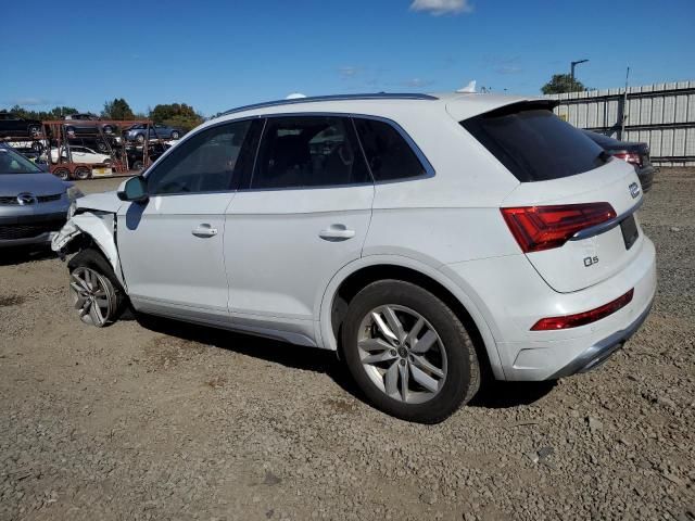 2022 Audi Q5 Premium 45