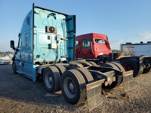 2014 Freightliner Cascadia 125