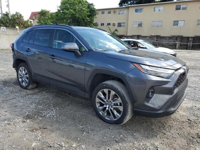 2022 Toyota Rav4 XLE Premium