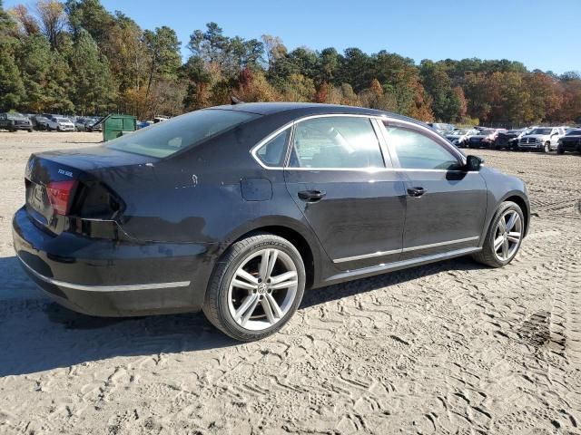 2013 Volkswagen Passat SEL