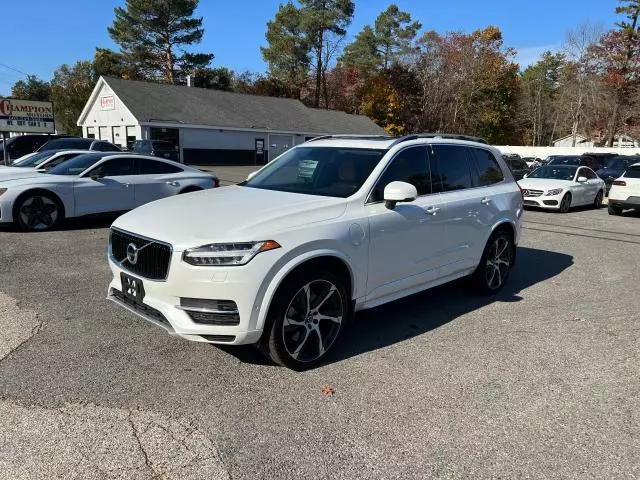 2016 Volvo XC90 T8