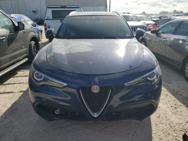 2018 Alfa Romeo Stelvio TI