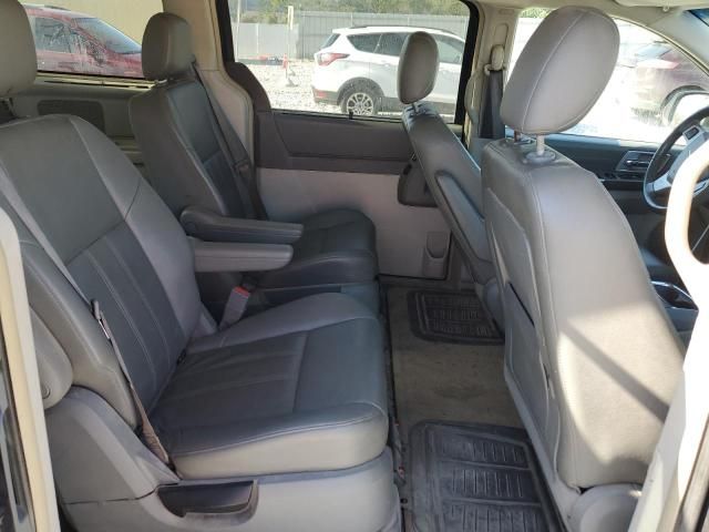 2008 Chrysler Town & Country Touring