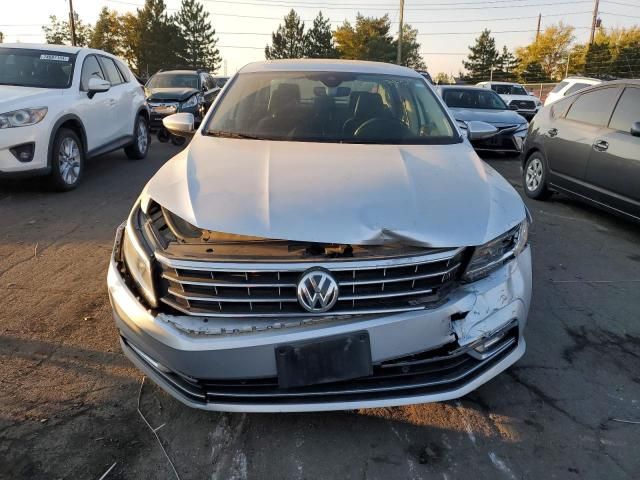 2017 Volkswagen Passat SEL Premium