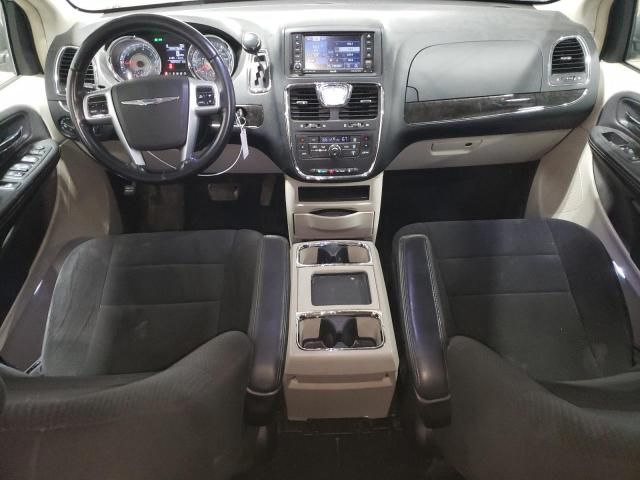 2011 Chrysler Town & Country Touring