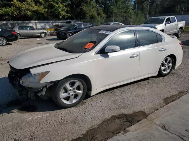 2010 Nissan Maxima S