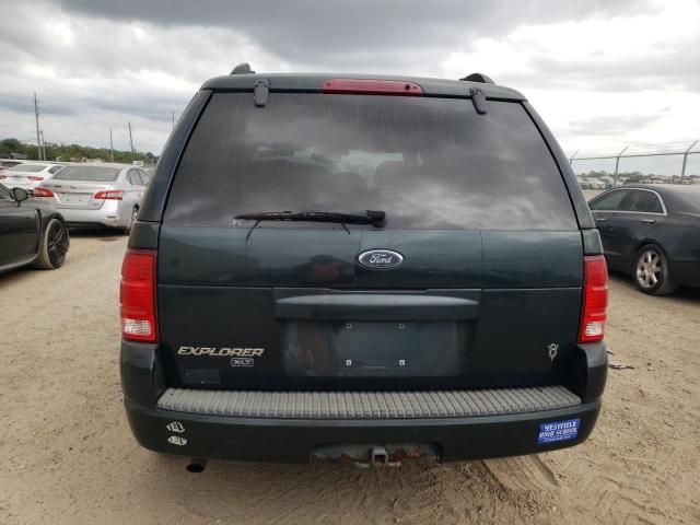 2004 Ford Explorer XLT