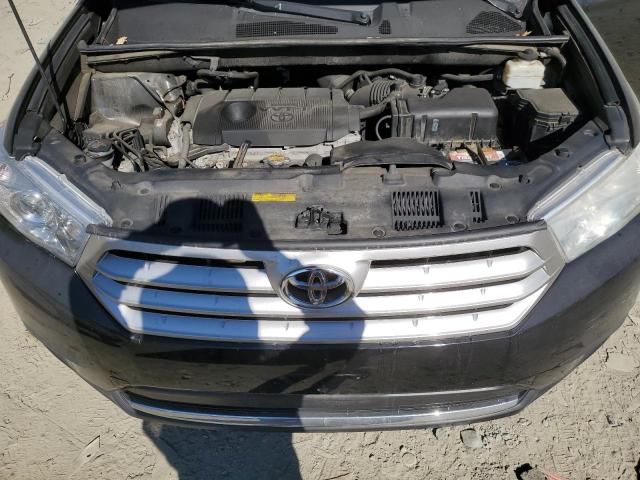 2013 Toyota Highlander Base