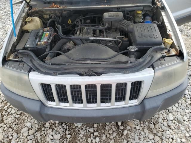 2004 Jeep Grand Cherokee Laredo