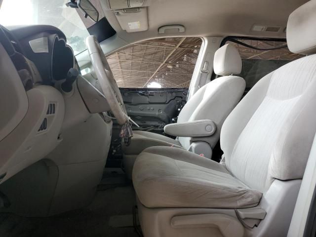 2015 Nissan Quest S