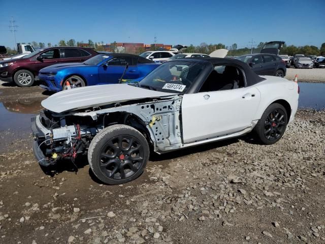 2017 Fiat 124 Spider Classica