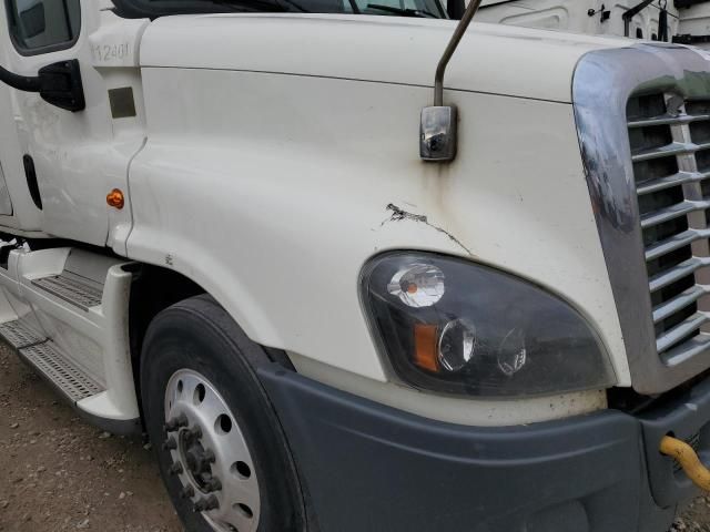 2015 Freightliner Cascadia 125