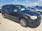 2013 Chrysler Town & Country Touring L