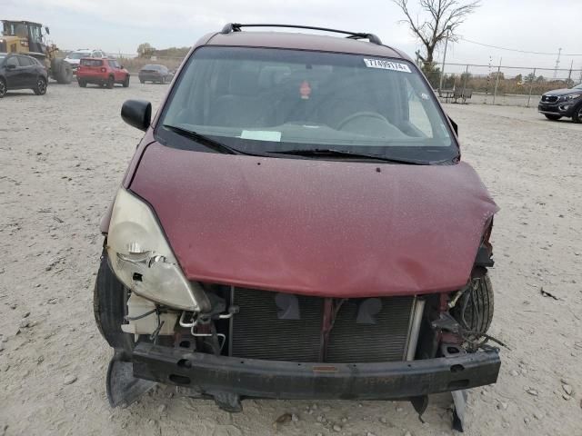 2008 Toyota Sienna CE