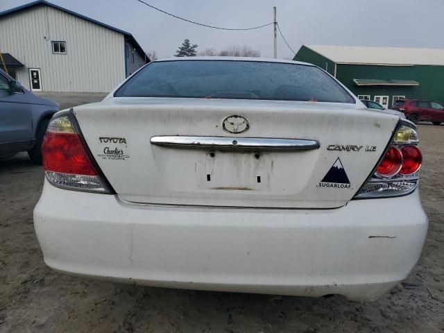 2005 Toyota Camry LE