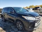 2017 Toyota Highlander SE