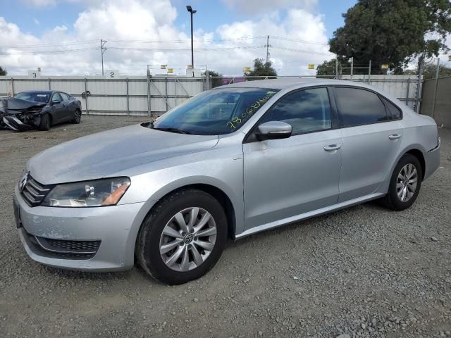 2015 Volkswagen Passat S