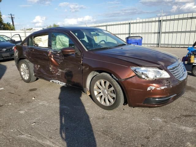 2013 Chrysler 200 Touring