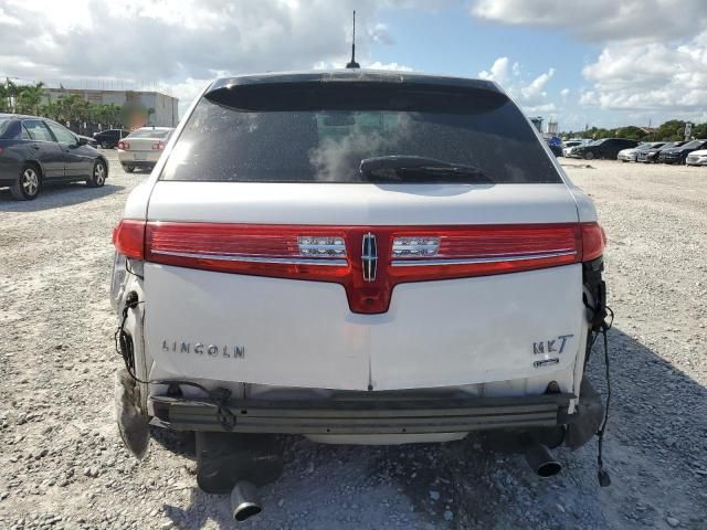 2013 Lincoln MKT