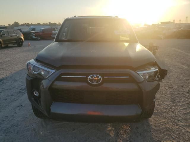 2022 Toyota 4runner SR5