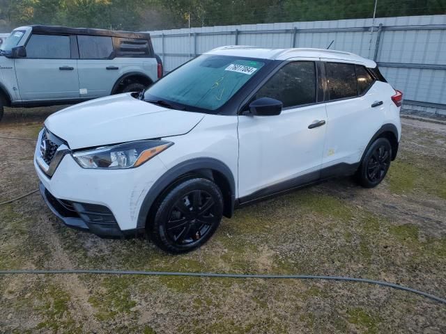 2019 Nissan Kicks S