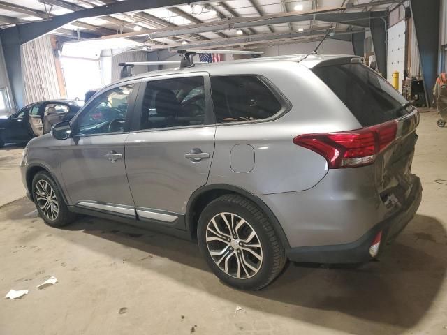 2016 Mitsubishi Outlander SE