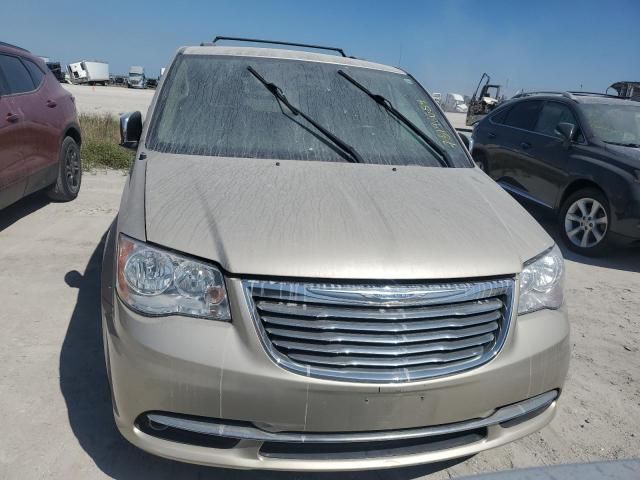 2015 Chrysler Town & Country Touring L