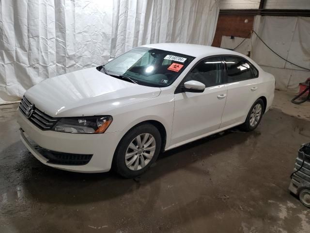 2013 Volkswagen Passat S