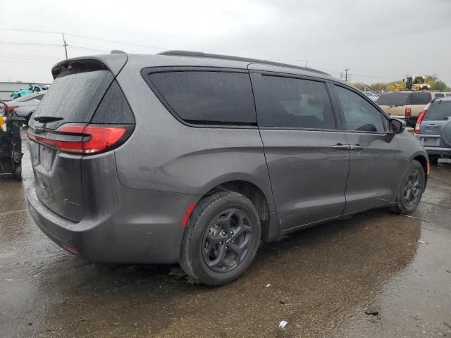 2021 Chrysler Pacifica Hybrid Touring L