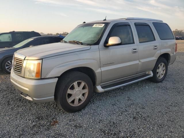 2004 Cadillac Escalade Luxury