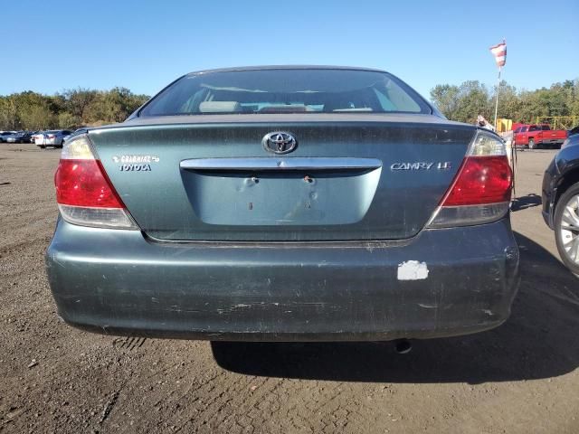 2005 Toyota Camry LE