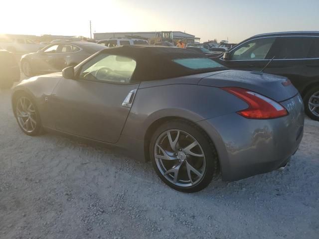 2014 Nissan 370Z Base