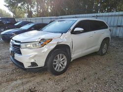 Salvage cars for sale at Midway, FL auction: 2016 Toyota Highlander LE