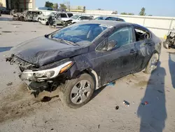 KIA Vehiculos salvage en venta: 2017 KIA Forte LX